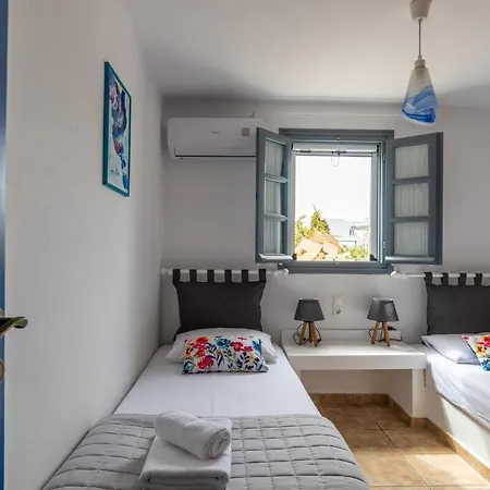 Traditional Cycladic Paros Holiday home *