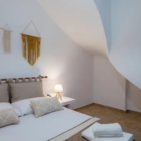 בית נופש Traditional Cycladic Paros *